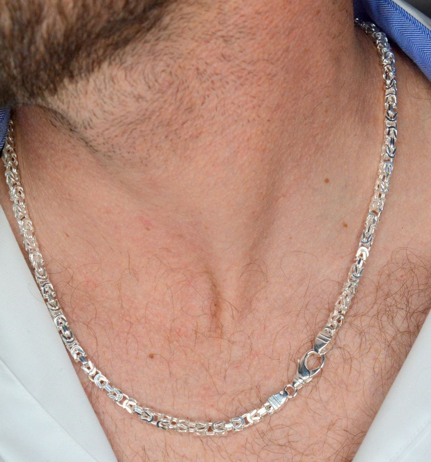 Łańcuszek srebrny splot królewski 925, DIA-LAN-12525-925 4,4mm Naszyjnik męski srebrny splot typu królewski to propozycja od sklepu Jubilerskiego Diament. Naszyjnik stanowi mocny, efektowny.jpg